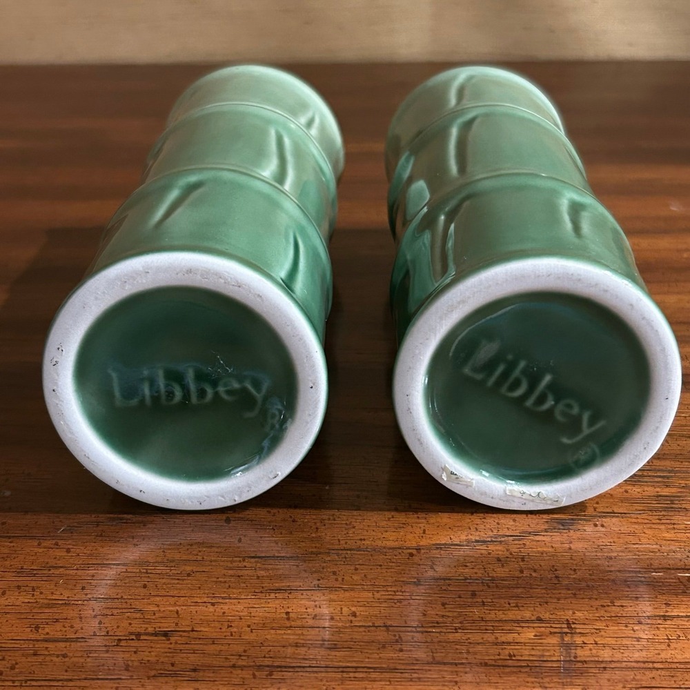 A pair of vintage green ceramic bamboo-style tiki cocktail glasses by Libbey - Picture 3 of 3